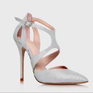 NEW KURT KEIGER SILVER GLITTER HEELS - 6M